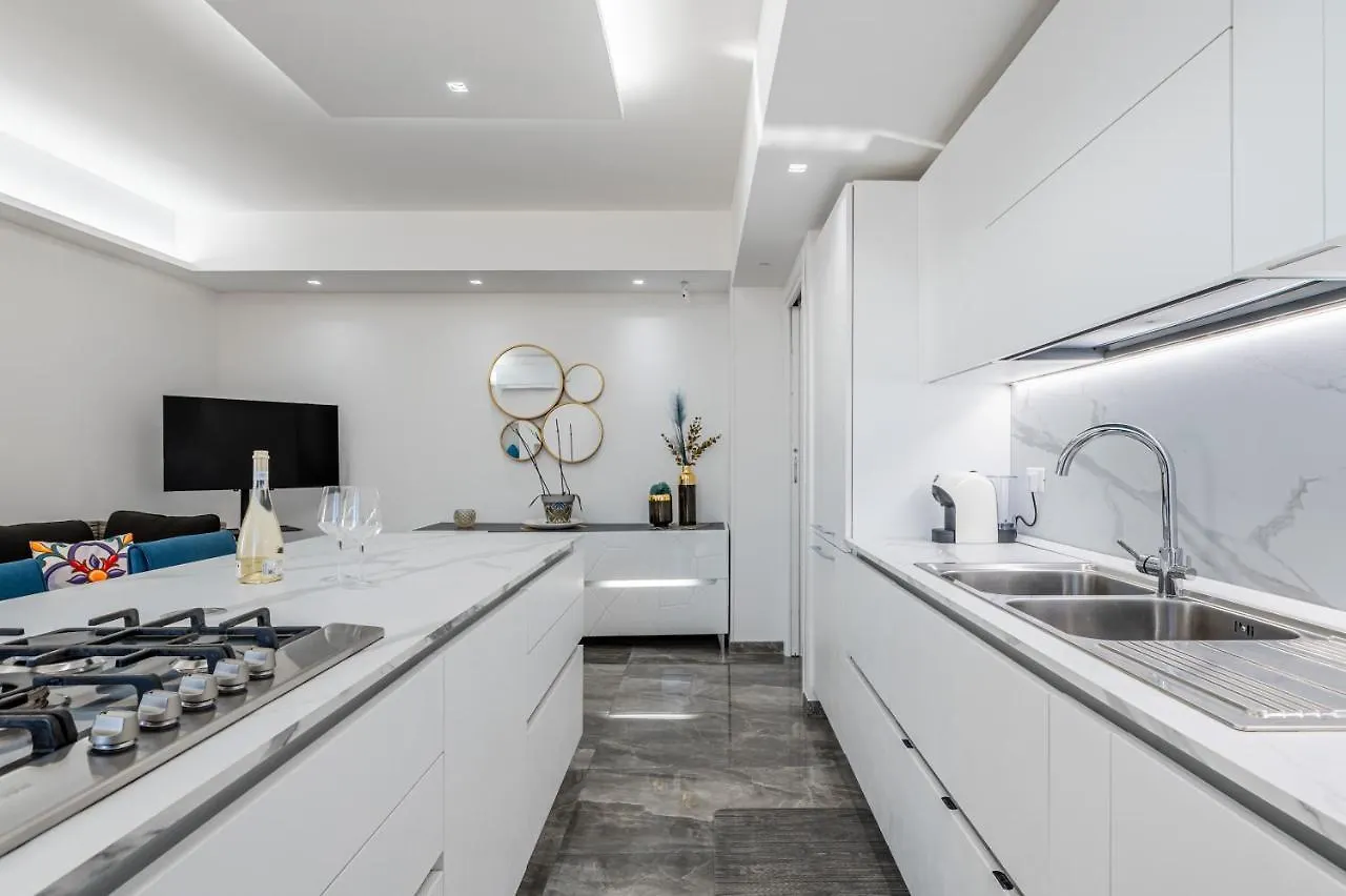 Luxury Azzurra Seaview House With Terrace Apartment Giardini Naxos